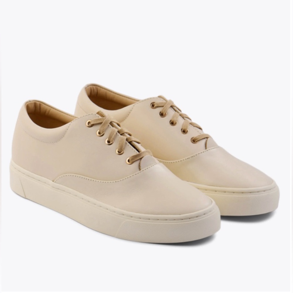 Nisolo Elayna Sneaker in Bone